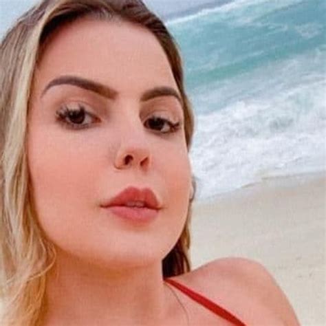 Vídeos pornôs com Grazi Mourao .